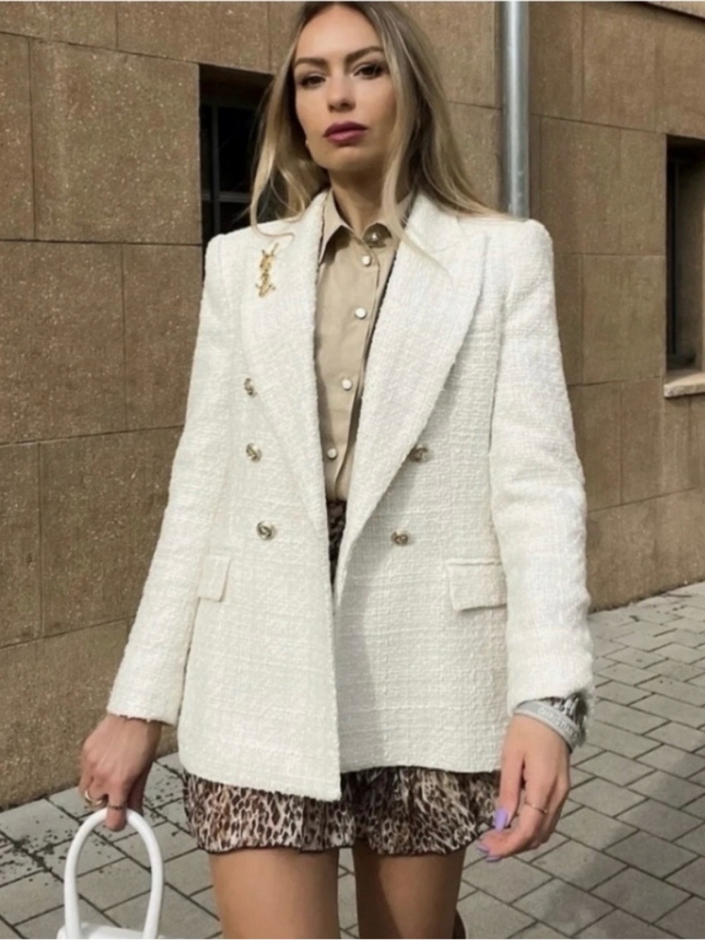 Zara Cream Double-Breasted Textured Blazer with Gold Buttons - Picture 6 of 6